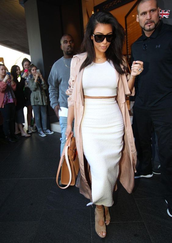 Kim Kardashian's waistline looks tiny in a new figure-hugging