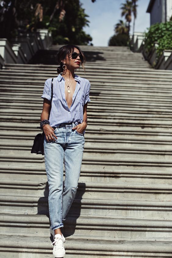 Minimalist Summer Style | Striped button up, boyfriend jeans with sneakers