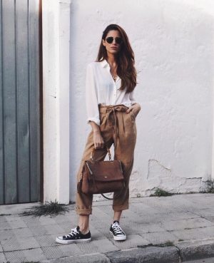 Can we Talk about Paper Bag Pants? | STYLE REPORT MAGAZINE
