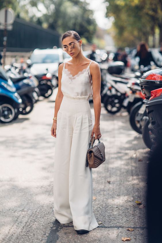 All white 2025 chic outfits