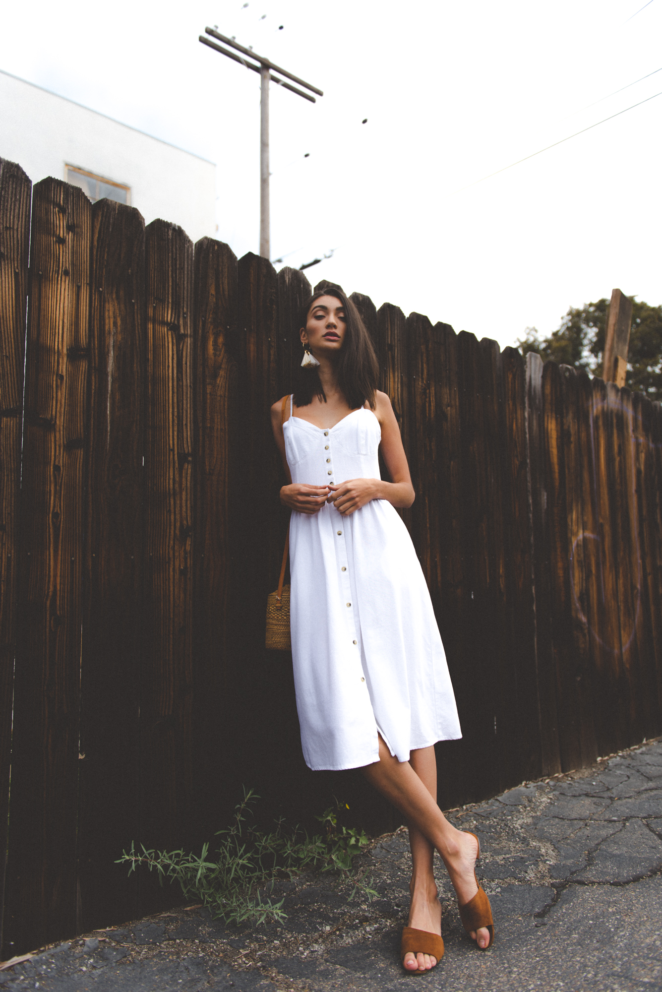 Minimalist hotsell summer outfits