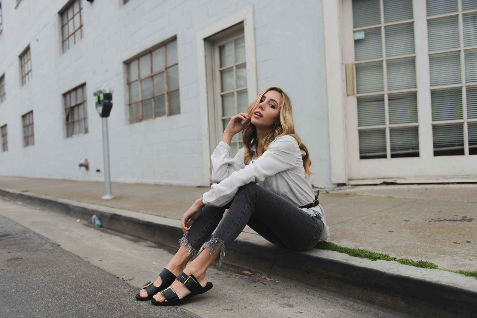 jeans and slides