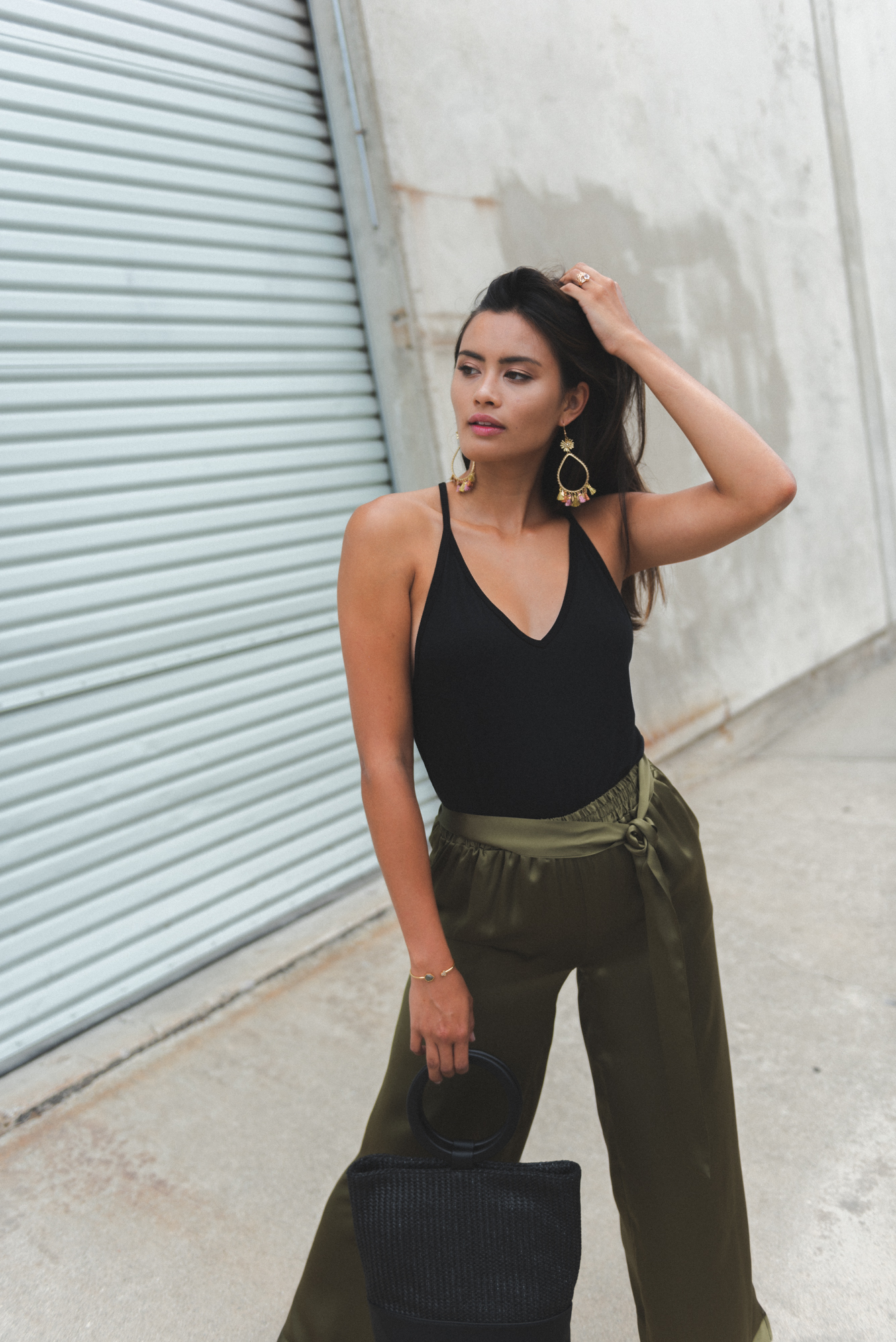 13 Black Jean Outfit Ideas For Every Event On Your Calendar - PureWow