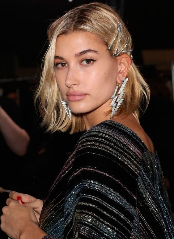 Style Inspiration  Current Trend: Gucci Barrettes & Other Hair