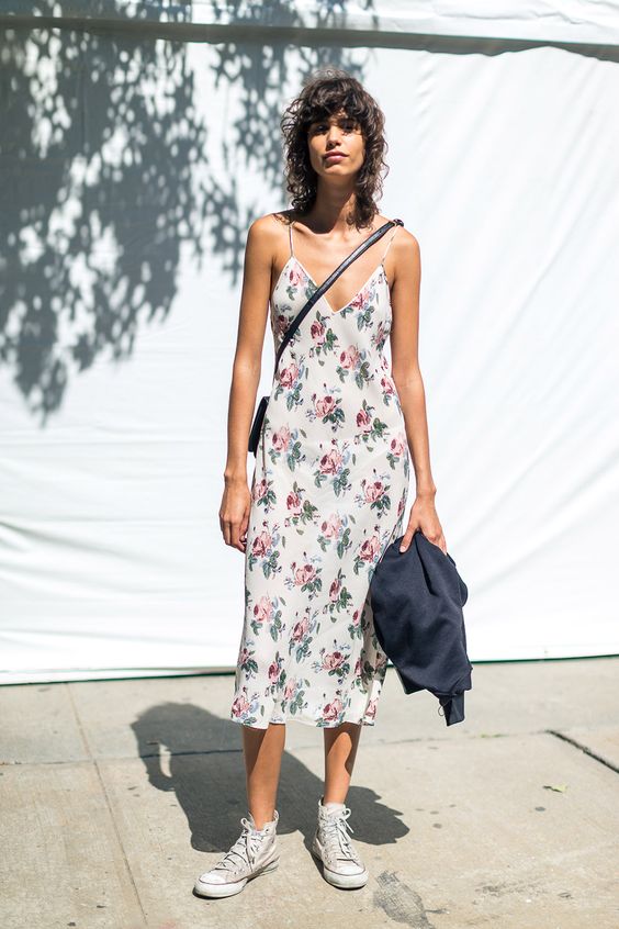 Midi dress sale with sneakers outfit