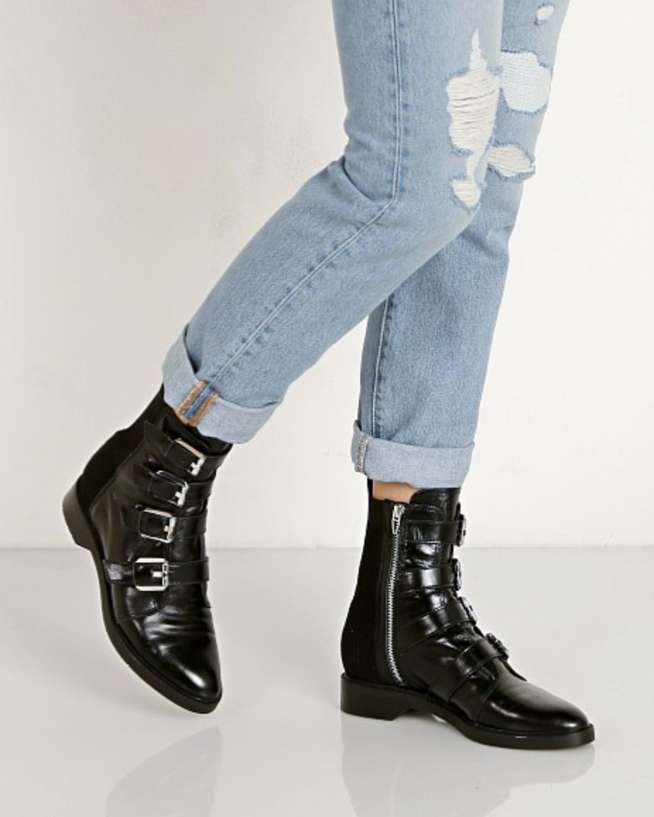 Dolce vita store gaven buckled booties