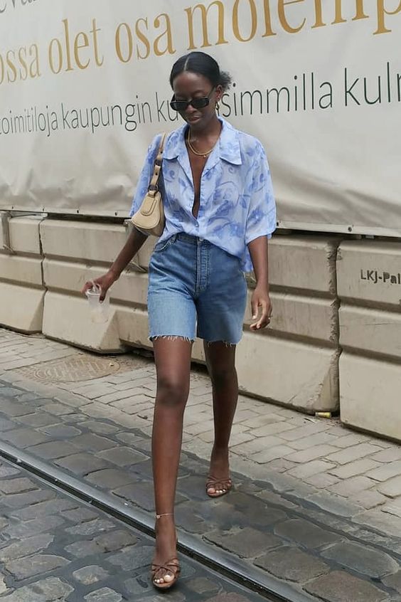 Stylish Denim Short Outfit Ideas